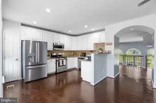 4309 Stone Mountain Ct, Dumfries, VA 22025 - Photo 13