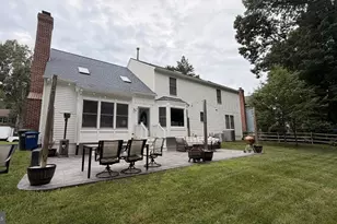 14595 Estate Dr, Woodbridge, VA 22193 - Photo 3