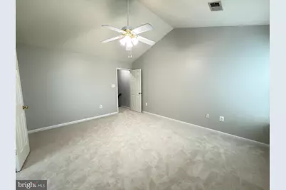 14216 Legend Glen Court, Gainesville, VA 20155 - Photo 9