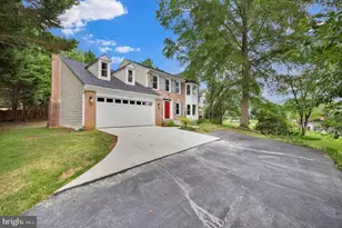 16658 Malory Ct, Dumfries, VA 22025 - Photo 3