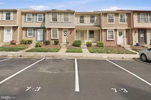 1642 Devil Ln, Woodbridge, VA 22192 - Photo 3