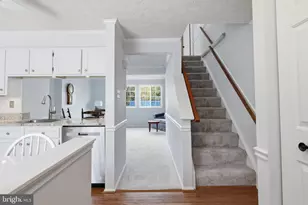 1642 Devil Ln, Woodbridge, VA 22192 - Photo 5