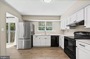 3163 Harvard St, Woodbridge, VA 22192 - Photo 9