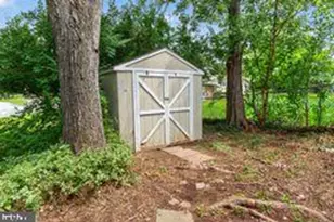9601 Greenview Ln, Manassas, VA 20109 - Photo 21