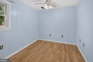 9601 Greenview Ln, Manassas, VA 20109 - Photo 15