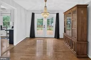 9601 Greenview Ln, Manassas, VA 20109 - Photo 5