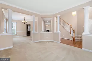 9036 Woodpecker Ct, Gainesville, VA 20155 - Photo 7