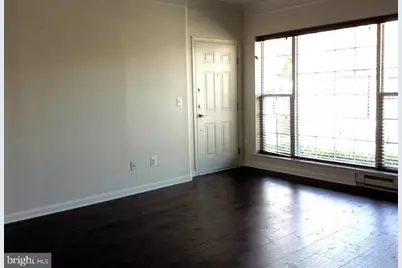 15332 Kensington Park Drive, Woodbridge, VA 22191 - Photo 5