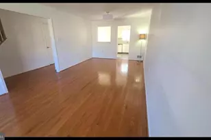 11380 Cromwell Ct, Woodbridge, VA 22192 - Photo 3