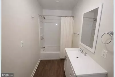 8721 Yorkshire Lane, Manassas, VA 20111 - Photo 9