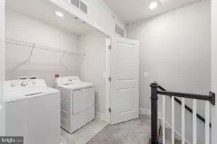 15539 Smoke Box Way, Woodbridge, VA 22191 - Photo 21