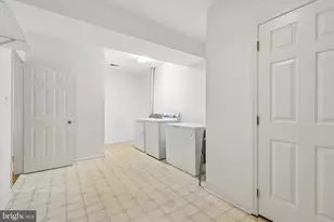 11598 Overleigh Dr, Woodbridge, VA 22192 - Photo 19