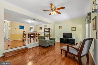 11598 Overleigh Drive, Woodbridge, VA 22192 - Photo 7