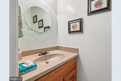 11598 Overleigh Drive, Woodbridge, VA 22192 - Photo 9