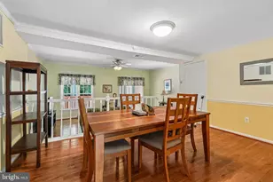 11598 Overleigh Dr, Woodbridge, VA 22192 - Photo 5