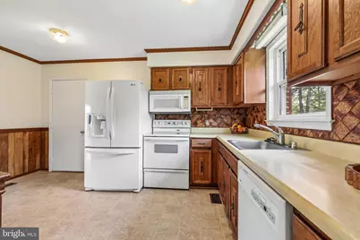 10117 Burwell Rd, Nokesville, VA 20181 - Photo 7