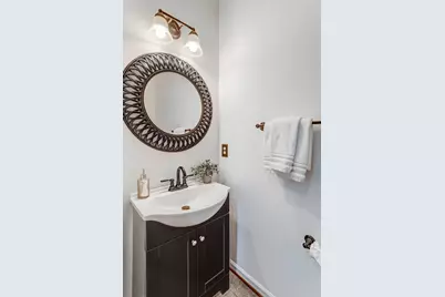 2562 Grayton Lane, Woodbridge, VA 22191 - Photo 5