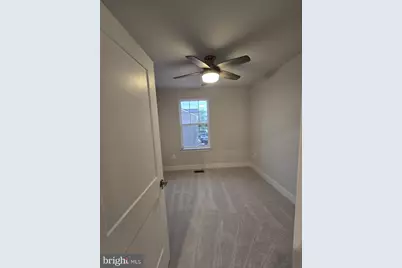 10604 Sheffield Glen Lane, Manassas, VA 20112 - Photo 11