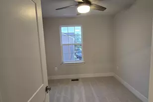 10604 Sheffield Gln Ln, Manassas, VA 20112 - Photo 11