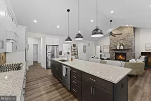 15059 Fallen Oaks Pl, Gainesville, VA 20155 - Photo 35