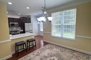 7055 Heritage Hunt Dr, Gainesville, VA 20155 - Photo 3