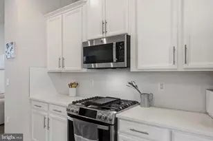 1790 Hickory Woods Rd, Dumfries, VA 22026 - Photo 19