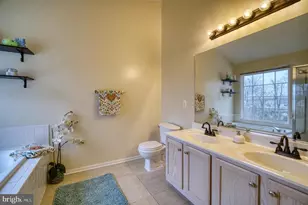 11598 Tolson Pl, Woodbridge, VA 22192 - Photo 15