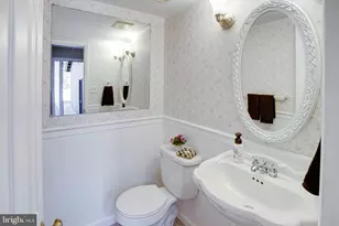 12303 Mulberry Ct, Woodbridge, VA 22192 - Photo 31