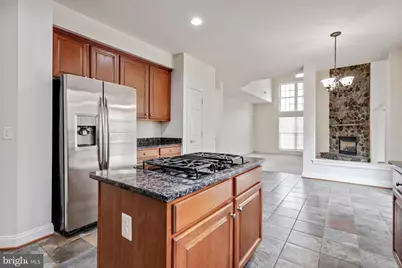 19237 Potomac Crest Drive, Triangle, VA 22172 - Photo 15