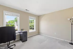 3646 Thomasson Crossing Dr, Triangle, VA 22172 - Photo 33
