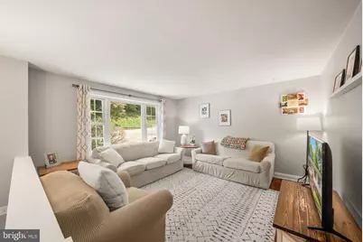 16210 Sheffield Drive, Dumfries, VA 22025 - Photo 3