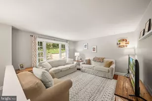 16210 Sheffield Dr, Dumfries, VA 22025 - Photo 3