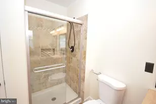 7953 Coachcrest Ct, Manassas, VA 20109 - Photo 33