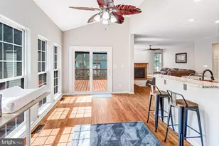 17701 Avenel Ln, Dumfries, VA 22026 - Photo 15