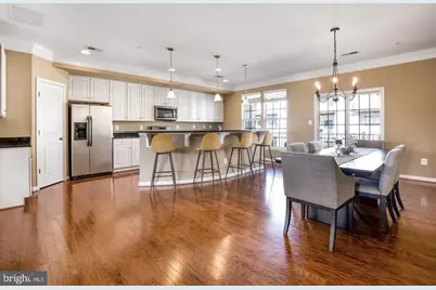 7969 Crescent Park Drive, Gainesville, VA 20155 - Photo 5