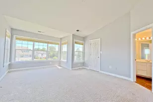 8118 Rainwater Cir, Manassas, VA 20111 - Photo 9