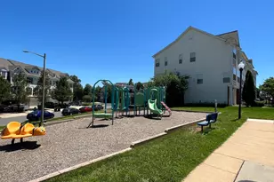 8118 Rainwater Cir, Manassas, VA 20111 - Photo 19