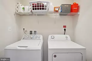8944 Dahlgren Ridge Rd, Manassas, VA 20111 - Photo 29
