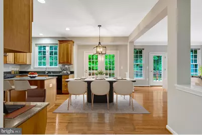 13040 Pilgrims Inn Drive, Woodbridge, VA 22193 - Photo 9