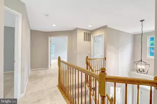13040 Pilgrims Inn Dr, Woodbridge, VA 22193 - Photo 21