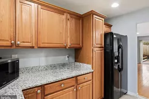 7627 Glenolden Pl, Manassas, VA 20111 - Photo 7