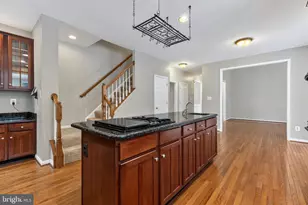 8155 Cancun Ct, Gainesville, VA 20155 - Photo 21