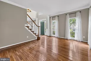 8155 Cancun Ct, Gainesville, VA 20155 - Photo 11