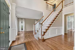 8155 Cancun Ct, Gainesville, VA 20155 - Photo 9