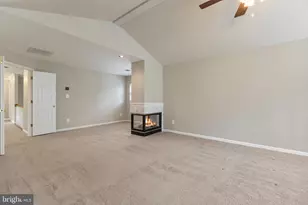 8155 Cancun Ct, Gainesville, VA 20155 - Photo 37