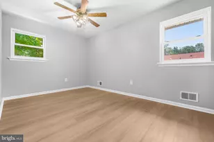 12819 Greenhall Dr, Woodbridge, VA 22192 - Photo 19