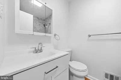 12819 Greenhall Drive, Woodbridge, VA 22192 - Photo 17