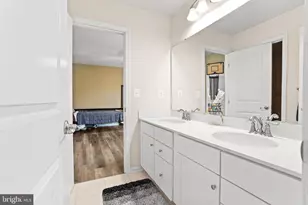 12405 Southington Dr, Woodbridge, VA 22192 - Photo 45