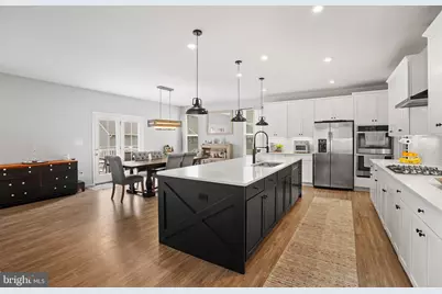 12405 Southington Drive, Woodbridge, VA 22192 - Photo 13