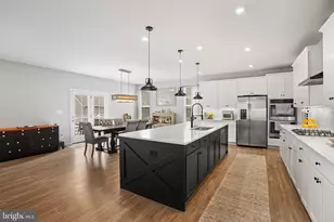 12405 Southington Dr, Woodbridge, VA 22192 - Photo 13